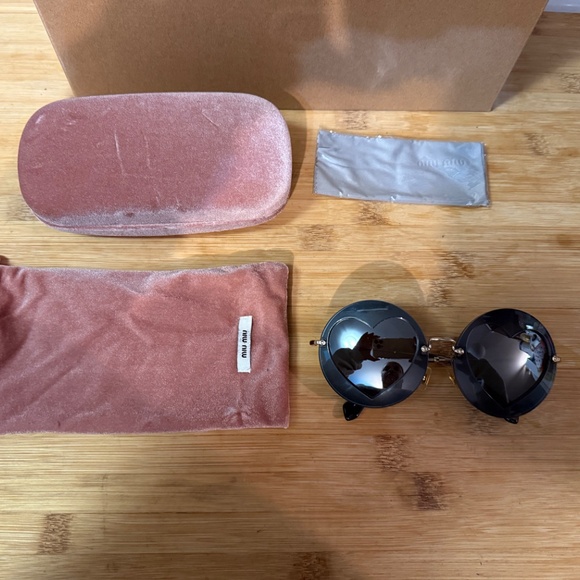 MIU MIU 62mm Layered Heart Round Sunglasses In Grey Mirror - NWOT - Picture 2 of 16
